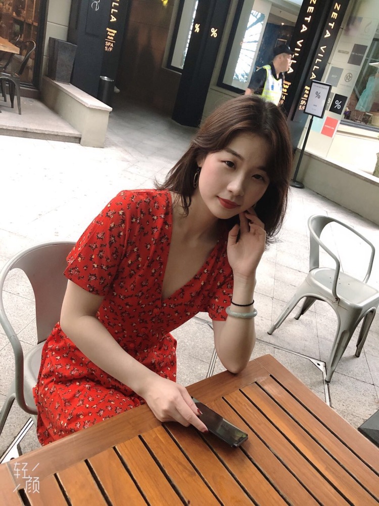 Easyonly.-上海市·上海市·浦东新区--会拍图,会p图,可接受寄拍等,有需要的商家可以找我.