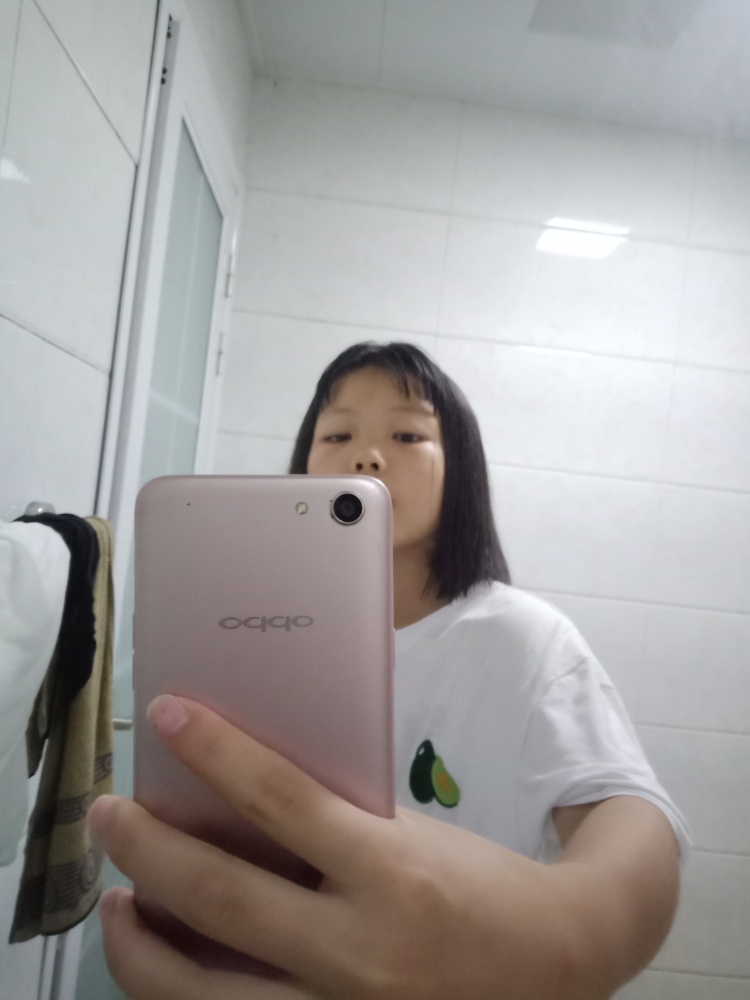 对方已掉线.-河南省·郑州市·中原区--爱拍照,爱P图,学生党一枚,拍照技术高噢
