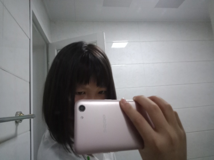 对方已掉线.-河南省·郑州市·中原区--爱拍照,爱P图,学生党一枚,拍照技术高噢