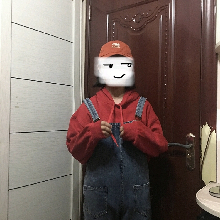 苏洛啊-江西省·南昌市·新建区--在线接拍 鞋子 包包 饰品 衣服 化妆品等