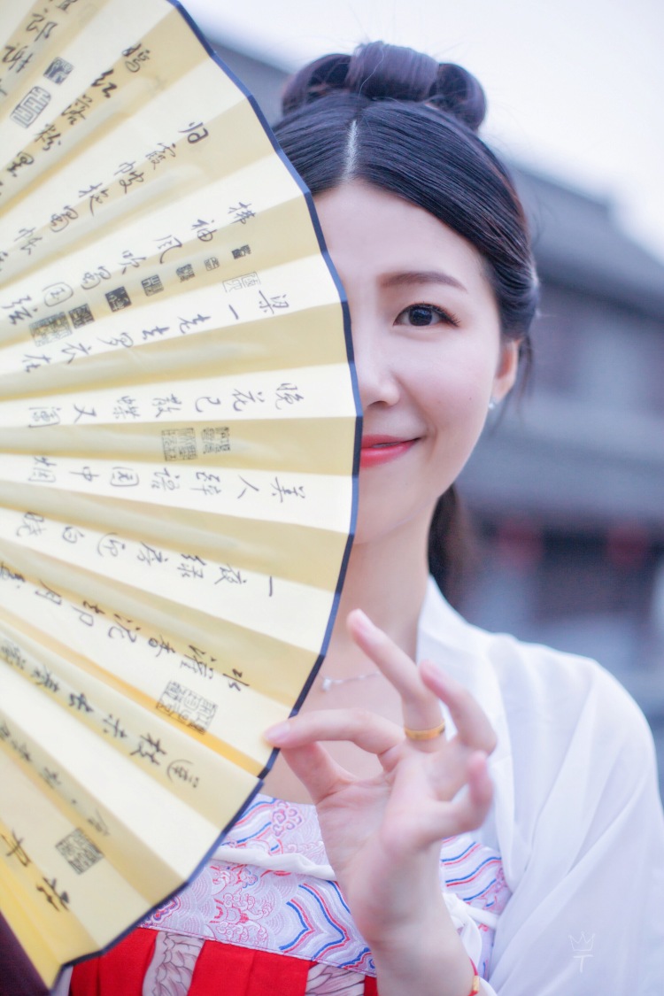 yetta-江苏省·盐城市·亭湖区-抖音-会拍照 风格多 p图 调色 接单 拍照推广
汉服 旗袍 礼服优先