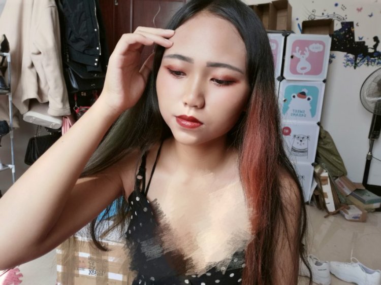 杠上花-云南省·红河哈尼族彝族自治州·建水县-快手,抖音-费用没有要求。网拍寄拍都可以。