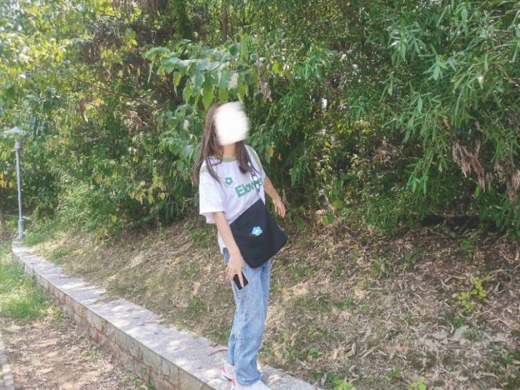 奶茶精-湖北省·武汉市·江夏区--日常生活照,有个会拍照的朋友