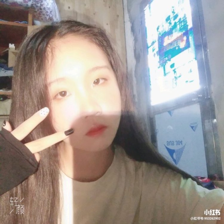 猫萌-上海市·上海市·奉贤区--网拍什么风格都行,手模也行价格合适就行😀 😀