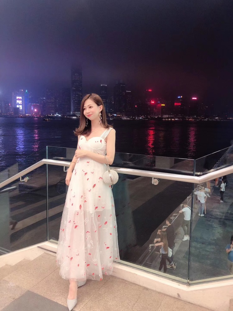 🌟 Alice💛 LSY-广东省·深圳市·宝安区--买家秀，网拍模特，可寄拍，港风，ins风，任何风格都可以，擅长搭配和化妆，短视频拍摄，直播主播，会编辑照片，会剪片制作短视频