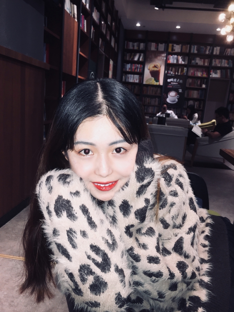 Lucky柏林少女-广东省·深圳市·龙华区--旧照