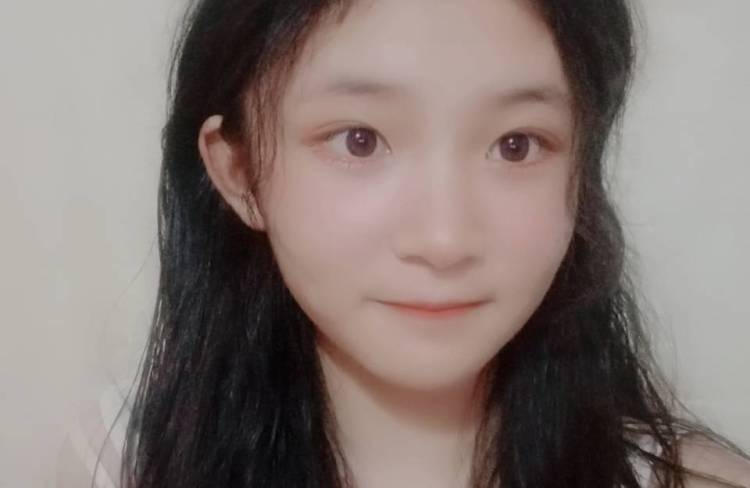 🦄🦄小蕊-安徽省·六安市·霍邱县--汉服,制服,洛丽塔,其他的我都可以,任何风格都可以相信我就对了,寄拍。