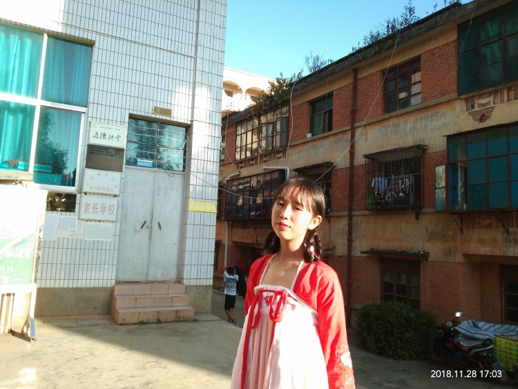 小骄傲-云南省·文山壮族苗族自治州·丘北县--接寄拍
拍照技术好 p图贼溜
周围环境优美 景色宜人
