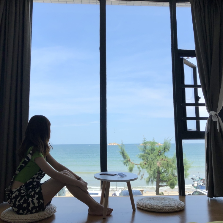 Lucky柏林少女-广东省·深圳市·龙华区--近期全身照😂