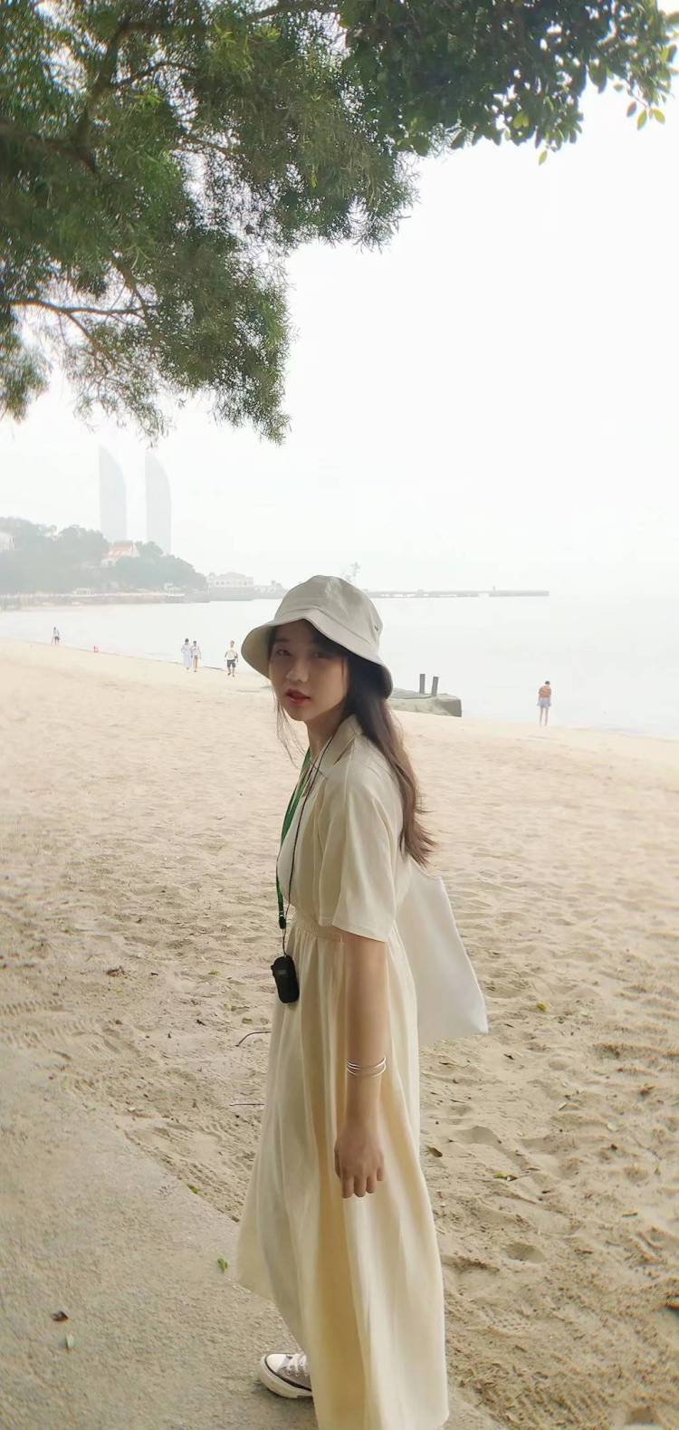妹儿-浙江省·衢州市·江山市--身高158
网拍