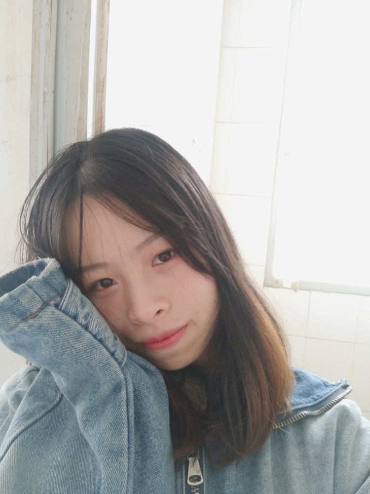 左 海-福建省·漳州市·芗城区--接网拍,本人大学生,会搭配,会拍照,会跳舞,有微单