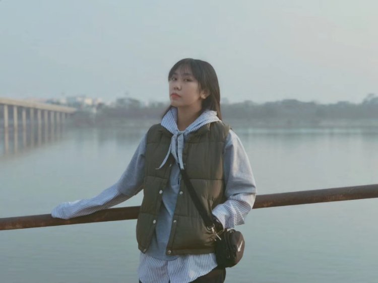 Lorna🇨🇳-广东省·惠州市·惠城区--喜欢网拍想要积累,高163体重105,喜欢摄影,会p图,想要尝试各种类型