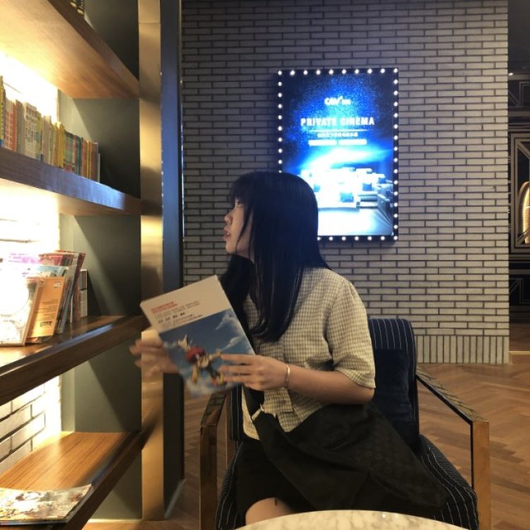 Lorna🇨🇳-广东省·惠州市·惠城区--喜欢网拍想要积累,高163体重105,喜欢摄影,会p图,想要尝试各种类型