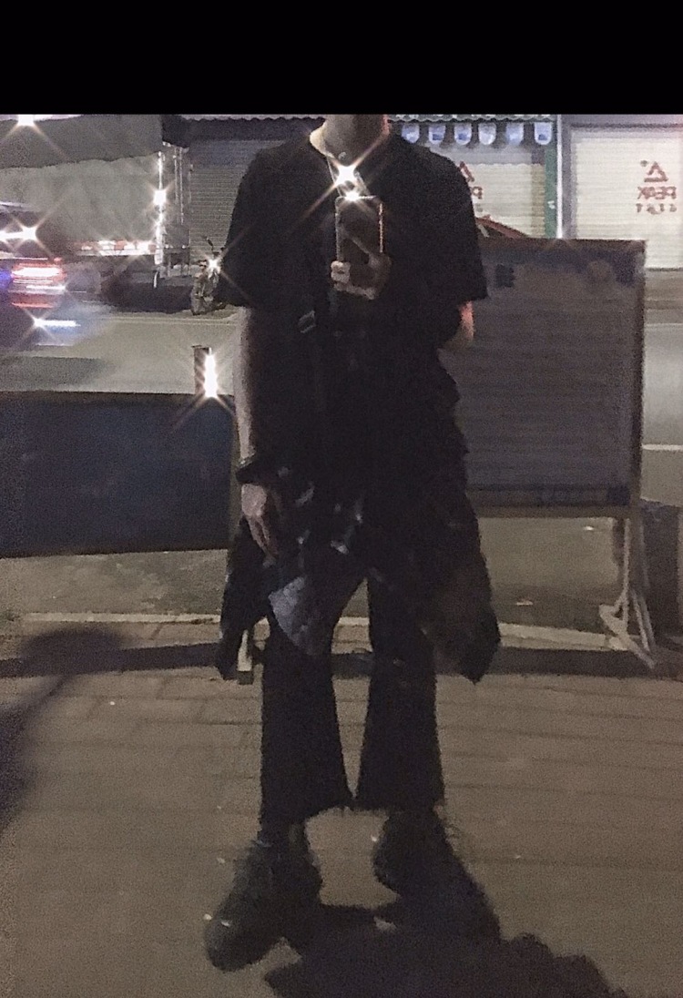 ʀᴀɪɴʙᴏᴡ.-广东省·广州市·海珠区--本人183cm 体重120 会摄影会P图 接网拍 还没什么经验想尝试一下