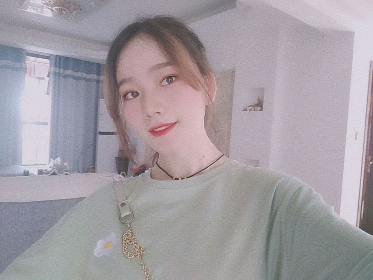 感谢经历-江西省·九江市·濂溪区--爱拍照 有服装 鞋拍 包拍都是可以接的