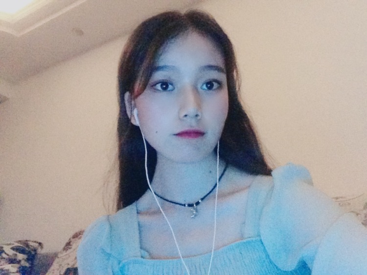 感谢经历-江西省·九江市·濂溪区--爱拍照 有服装 鞋拍 包拍都是可以接的
