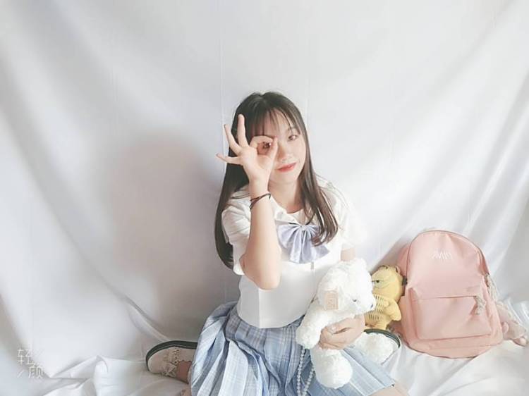 你超甜!-广西壮族自治区·河池市·罗城仫佬族自治县--身高158体重90喜欢网拍,但是最喜欢服装网拍,寄拍,免费试用
喜欢努力进步获取你的认可