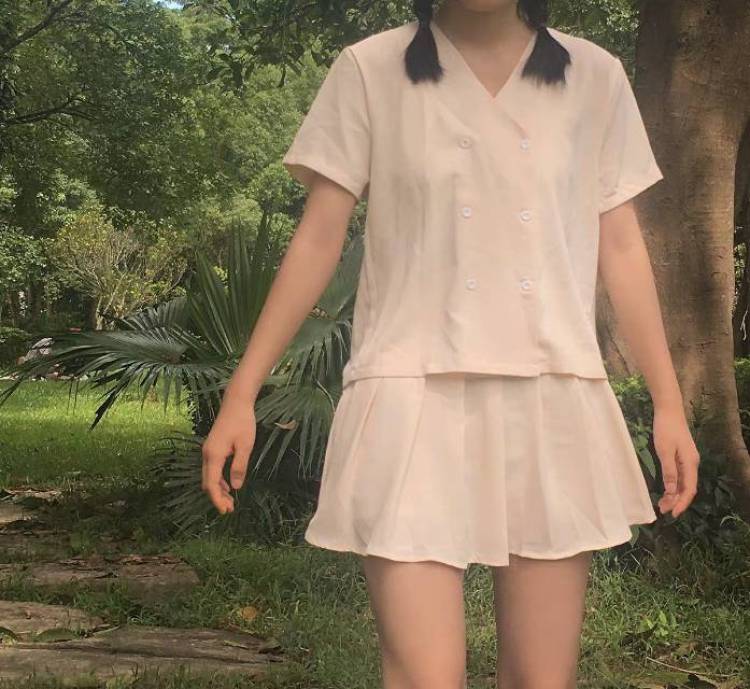 你超甜！-广西壮族自治区·河池市·罗城仫佬族自治县--身高158体重90喜欢网拍，但是最喜欢服装网拍，寄拍，免费试用
喜欢努力进步获取你的认可