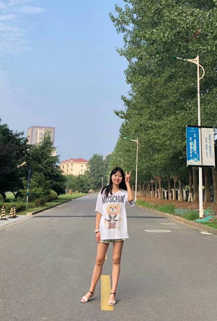 jc's house-重庆市·重庆市·南岸区--学生,希望找到合适的兼职
喜欢唱歌