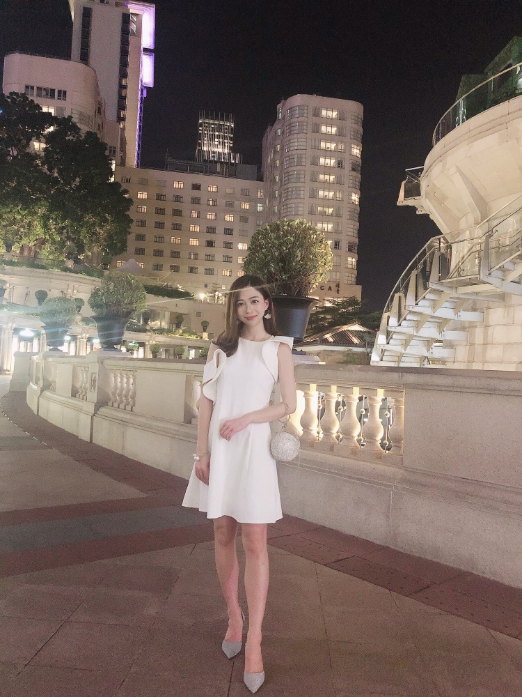 🌟 Alice💛 LSY-广东省·深圳市·宝安区--买家秀,网拍模特,可寄拍,港风,ins风,任何风格都可以,擅长搭配和化妆,街拍,外拍,短视频拍摄,直播主播,会编辑照片,会剪片制作短视频
