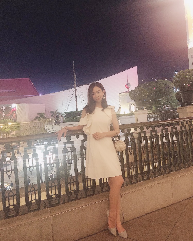 🌟 Alice💛 LSY-广东省·深圳市·宝安区--买家秀,网拍模特,可寄拍,港风,ins风,任何风格都可以,擅长搭配和化妆,街拍,外拍,短视频拍摄,直播主播,会编辑照片,会剪片制作短视频