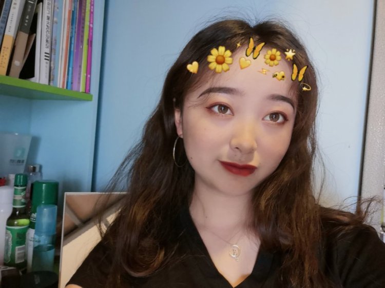 徐🙃-贵州省·遵义市·湄潭县-抖音,微博,朋友圈-是新人,想接网拍,喜欢化妆拍照修图
各种风格都可以尝试,价格商量