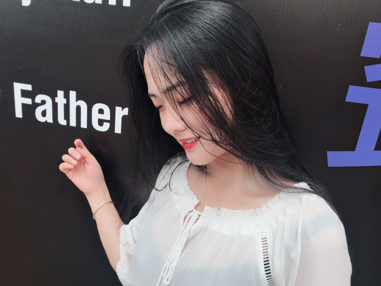 A -向晴晴💗-湖南省·岳阳市·岳阳楼区--可以摆拍