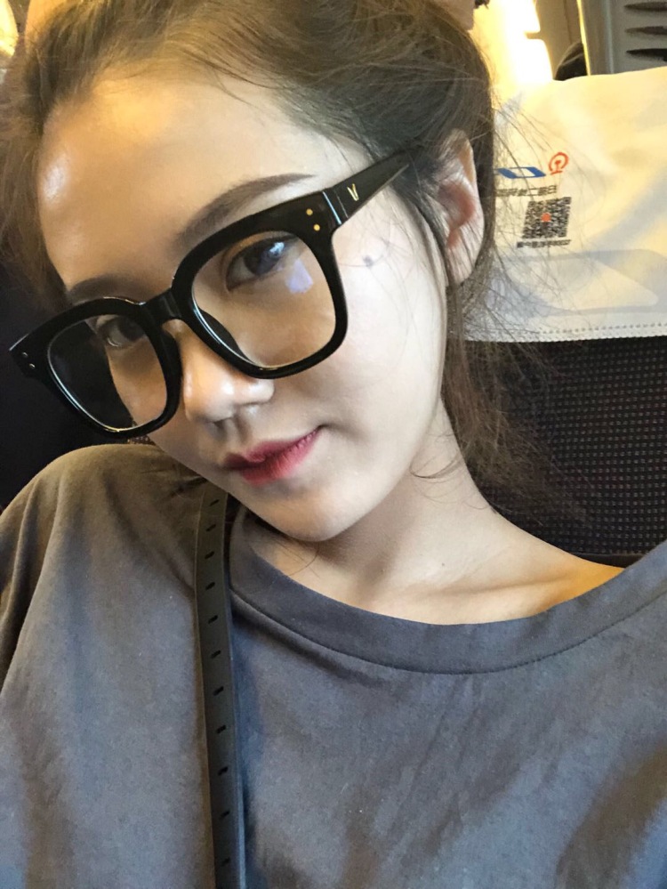 @小美芽💗-山东省·德州市·禹城市--接寄拍 什么风格都可以