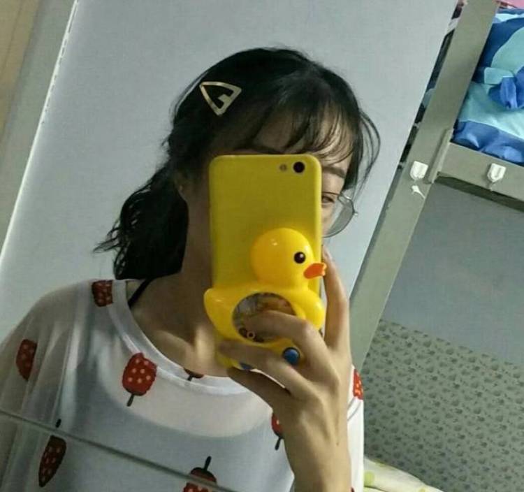 哈哈哈-内蒙古自治区·鄂尔多斯市·东胜区--什么风格都可以驾驭,身高171体重118,可甜可咸 ⁽⁽ଘ( ˊᵕˋ )ଓ⁾⁾ 费用好商量