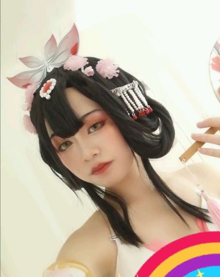 夜筱筱-重庆市·重庆市·涪陵区--主要是cosplay,汉服,jk,日常女装,软妹服
接本地商演
擅长风格:日系软妹cos古风轻熟
身高164
体重95