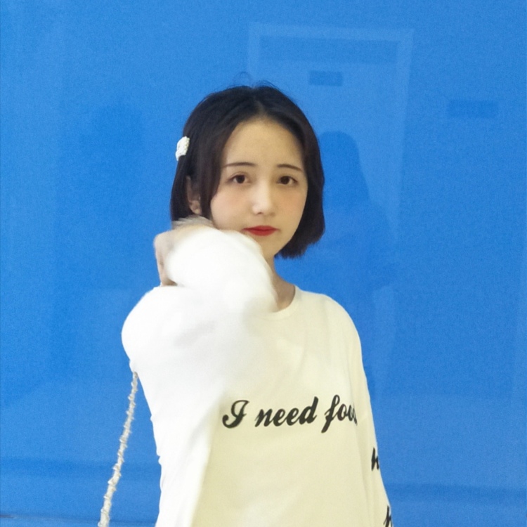 Alexandra-陕西省·咸阳市·泾阳县--16岁可拍各种风格,饰品衣服包包鞋子都可以找我哦
