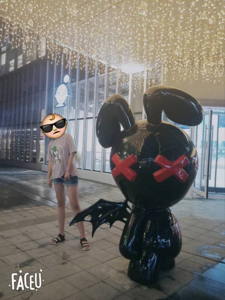 格格在线摘星星-黑龙江省·七台河市·勃利县-快手-接网拍,拍照,视频都可以,什么风格都可以,身高174,体重64KG,爱好穿搭,美食