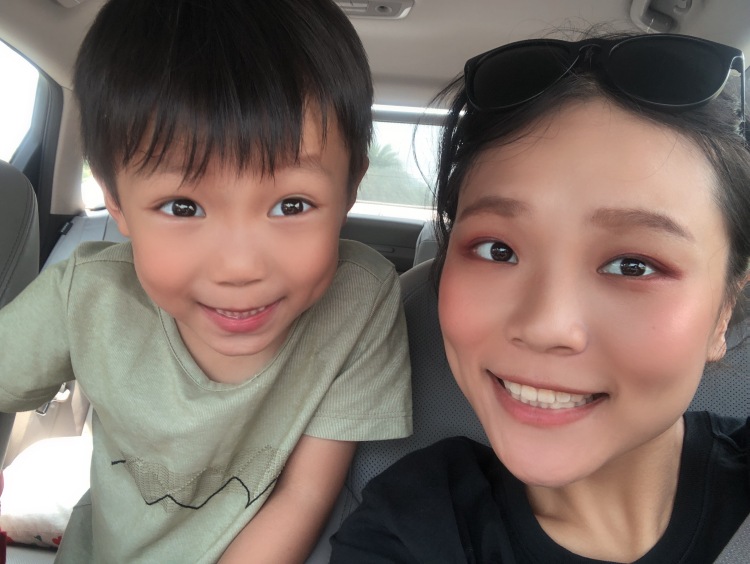 趙蕾蕾蕾蕾-福建省·福州市·平潭县--新人一枚，试拍，可以寄拍啥啥的，价格可商量。会基本p图。可驾驭多重风格，也可拍亲子类
