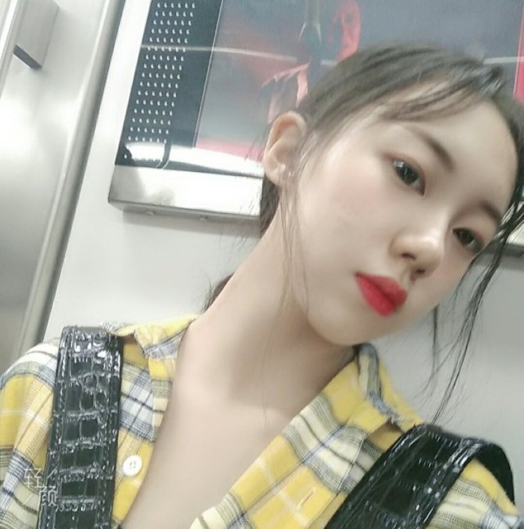 Jia lin er-四川省·绵阳市·涪城区--舞蹈系大一
专业网拍