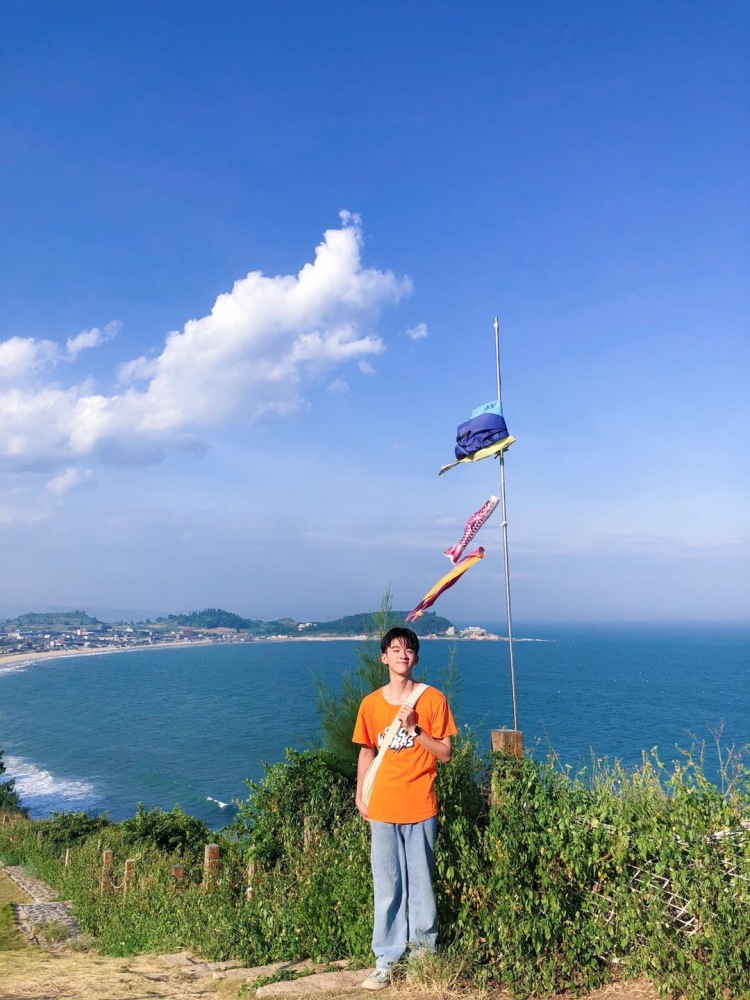 H。-广东省·东莞市·石龙镇--快手粉丝1000+喜欢拍照