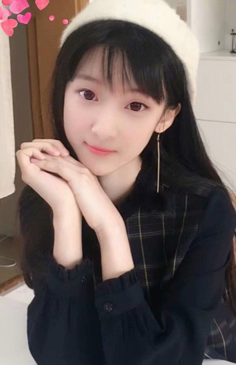 A 💞恋小依💞-广东省·东莞市·麻涌镇-***-身材高挑,能胜任各类衣服,不胖不瘦,爱笑。时间充裕。刚接触这个圈子,诚信的来。