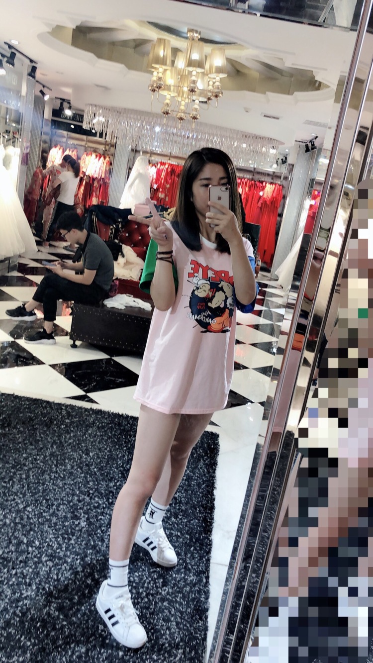 Ms.Zhang-河南省·南阳市·卧龙区-朋友圈-不胖不瘦一百零六,不高不低一米六七。
擅长各种风格,求砸单