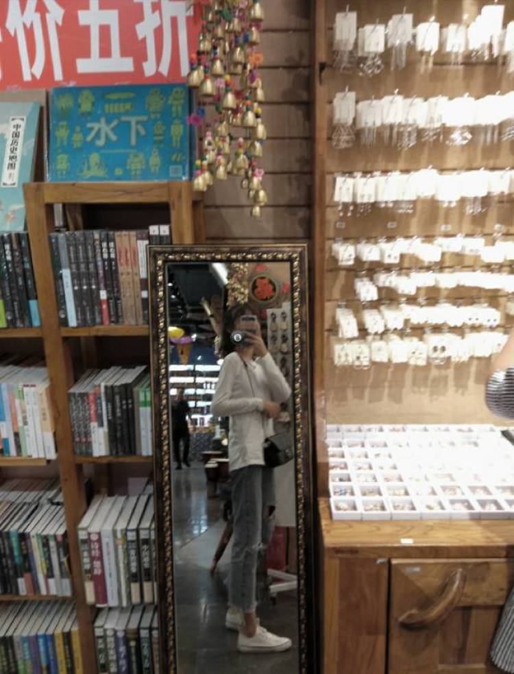 --山东省·枣庄市·薛城区-快手-接寄拍 会p图 风格可多变 可以完成网拍任务.
