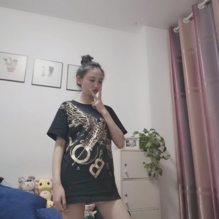 李小英儿-广东省·广州市·番禺区-朋友圈 微博-想做约拍模特 淘宝模特