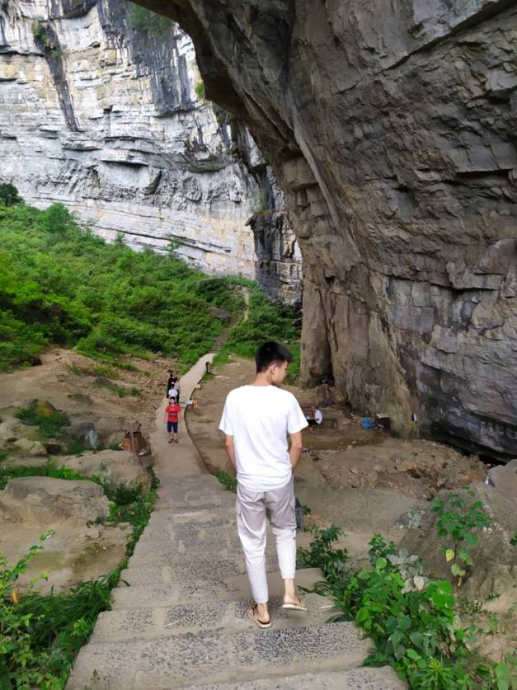 Angle.-四川省·泸州市·合江县-***,快手,朋友圈,微博-新人,酷爱摄像旅行拍照,空余时间较多,希望可以成为一个优秀的网拍者,拍出好看的买家秀费用好说话,我是真诚合作