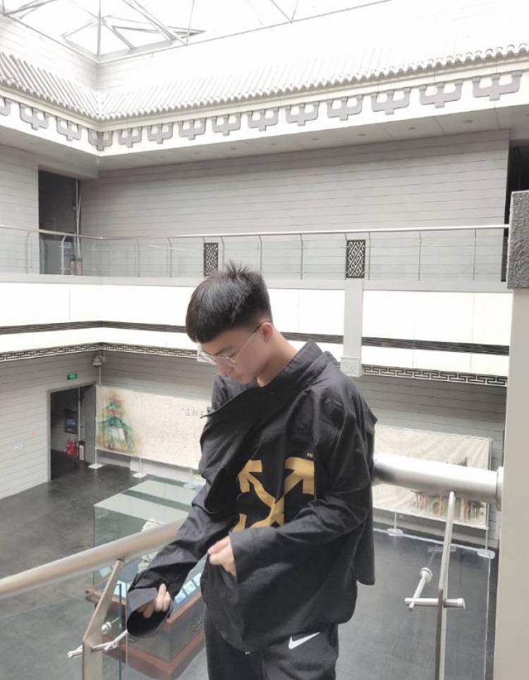 zheweiwei-辽宁省·辽阳市·白塔区-快手 抖音-接寄拍送拍 有经验出图快 靠谱的商家大人联系我