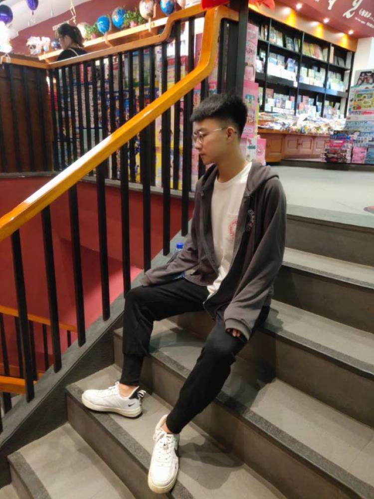 zheweiwei-辽宁省·辽阳市·白塔区-快手 抖音-接寄拍送拍 有经验出图快 靠谱的商家大人联系我