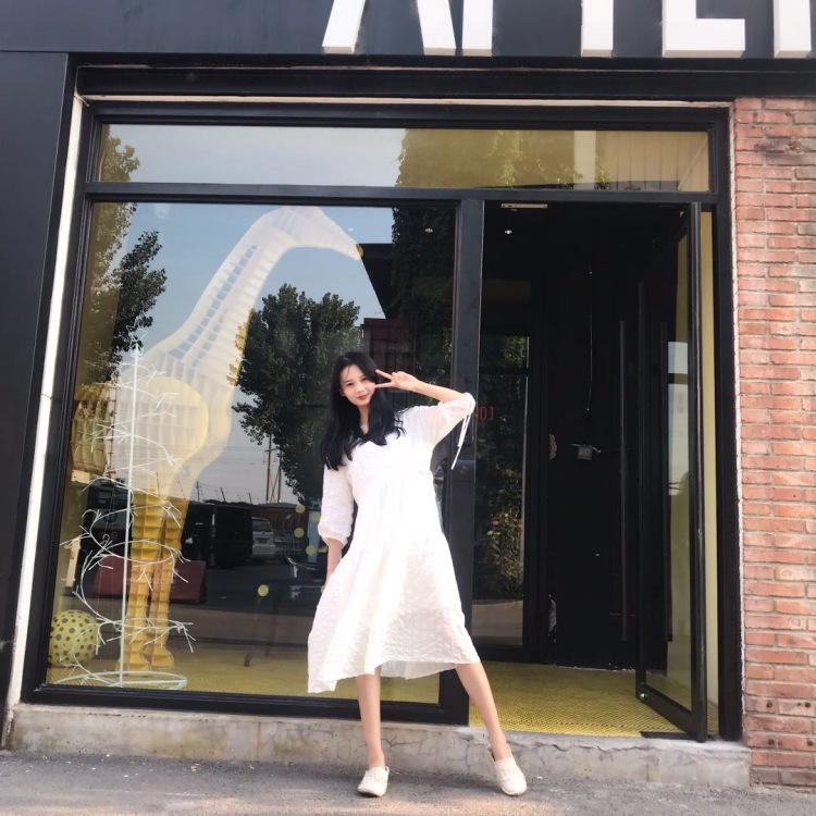 -Annie Liang-北京市·北京市·朝阳区-抖音,***,知乎-可以接淘宝模特,平面模特,本人身高167cm,42kg,有意联系,非诚勿扰。喜欢拍照,喜欢穿搭,本人手也好看。