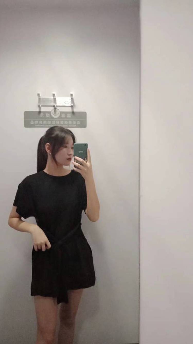 你的怡宝啊!-福建省·福州市·闽侯县-抖音,快手-接寄拍,身高163,体重95