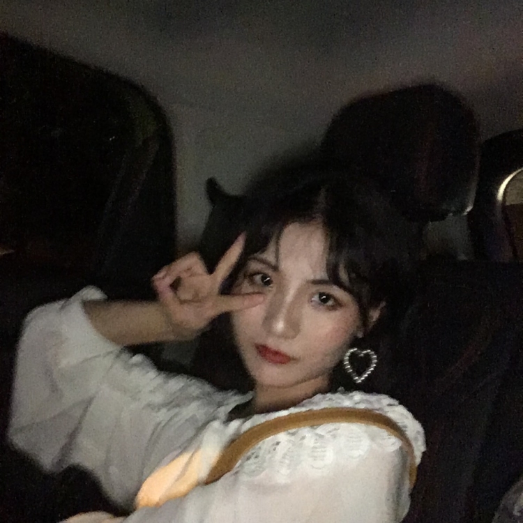 🌙-陕西省·西安市·长安区-抖音,微博,朋友圈,-接寄拍,送拍,卖家秀,身高158cm,42kg,擅长拍照和p图