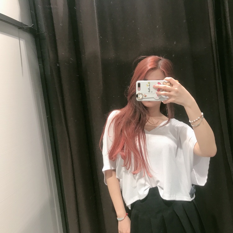 喵喵不是一只猫-陕西省·西安市·莲湖区-微博-服装首饰都🉑️,会一点视频剪辑。