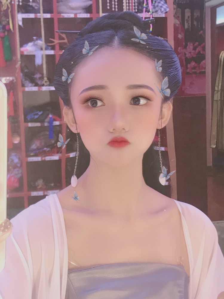 九九💕-广西壮族自治区·玉林市·玉州区-抖音 快手-无费用要求,高160体重102,喜欢拍照会p图,想要尝试各种类型 做过网拍