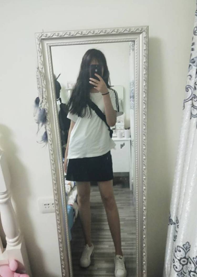 浔-贵州省·贵阳市·清镇市-QQ微信抖音快手-爱拍照，会调滤镜 ，诚信友好 身高1米7，体重105，想找份大学兼职 有意者请联系我，给彼此一个机会