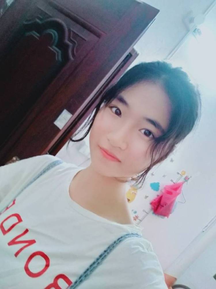 左肩有你,右肩微笑-广东省·揭阳市·普宁市--身高166,体重104,买家秀,可接送拍,没什么要求,会p图