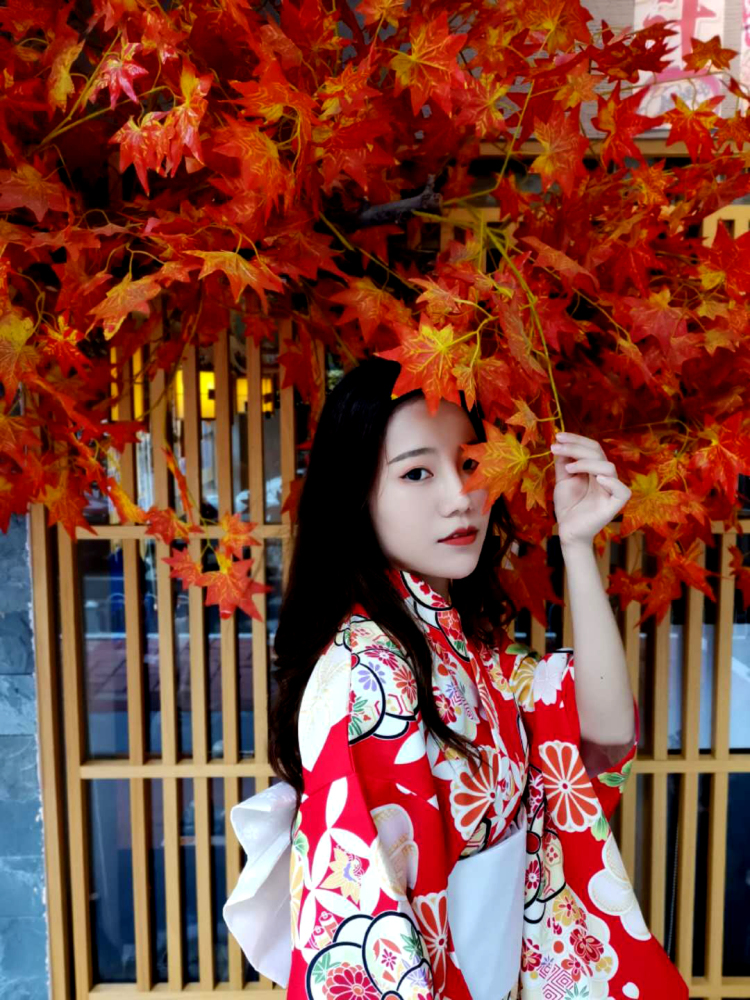 怡天大圣-广东省·广州市·增城区-抖音-会拍照,p图,各种衣服都能驾驭,接买家秀,或者淘宝主图拍摄也可以短视频宣传